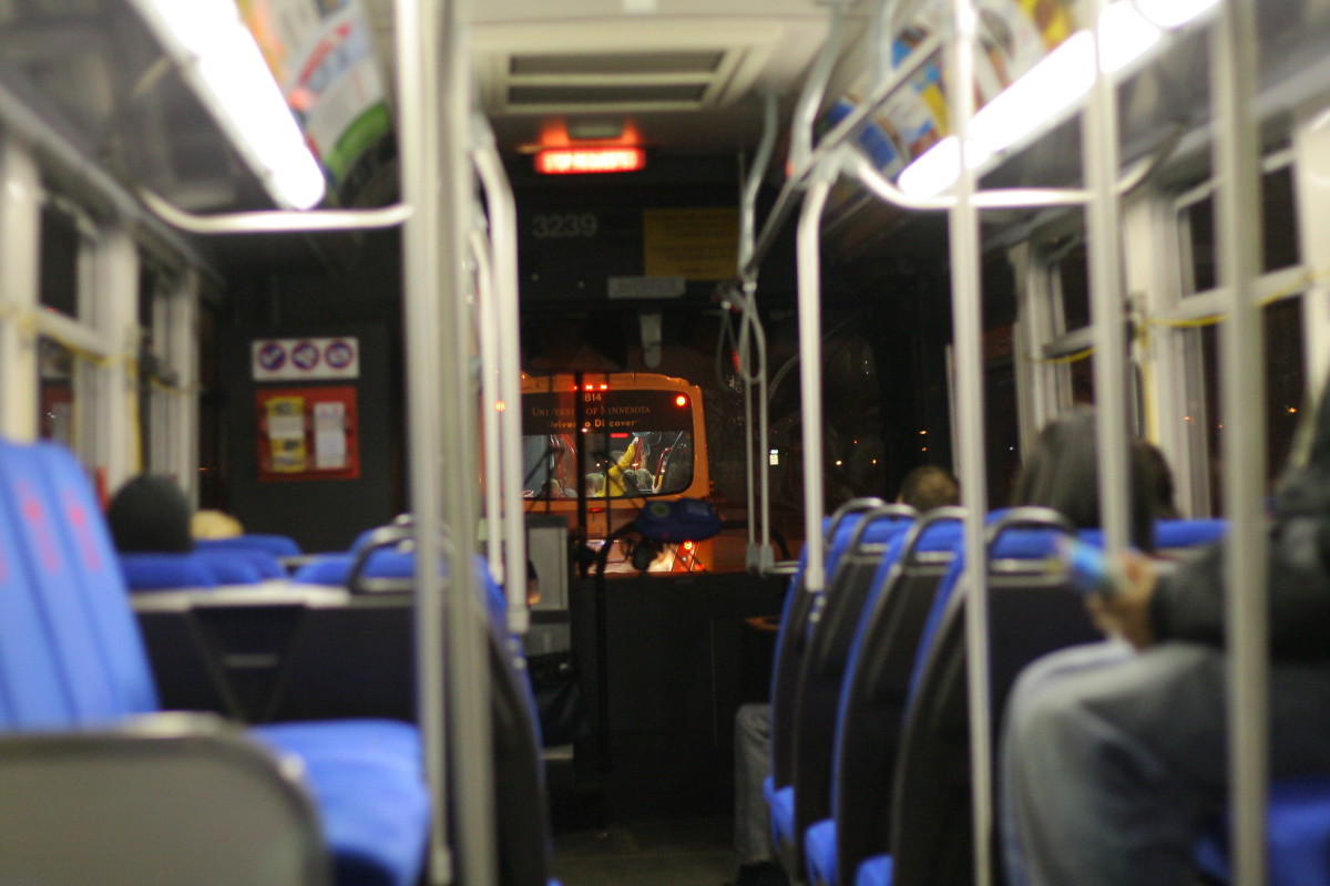Man fatally stabbed on Metro Transit bus in Uptown, Minneapolis