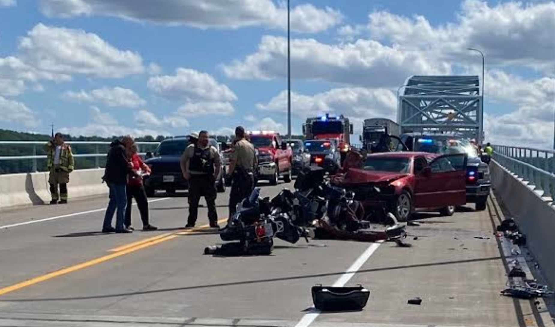 Minnesota motorcyclist dies after being hit by driver in Wisconsin - Vimarsana News