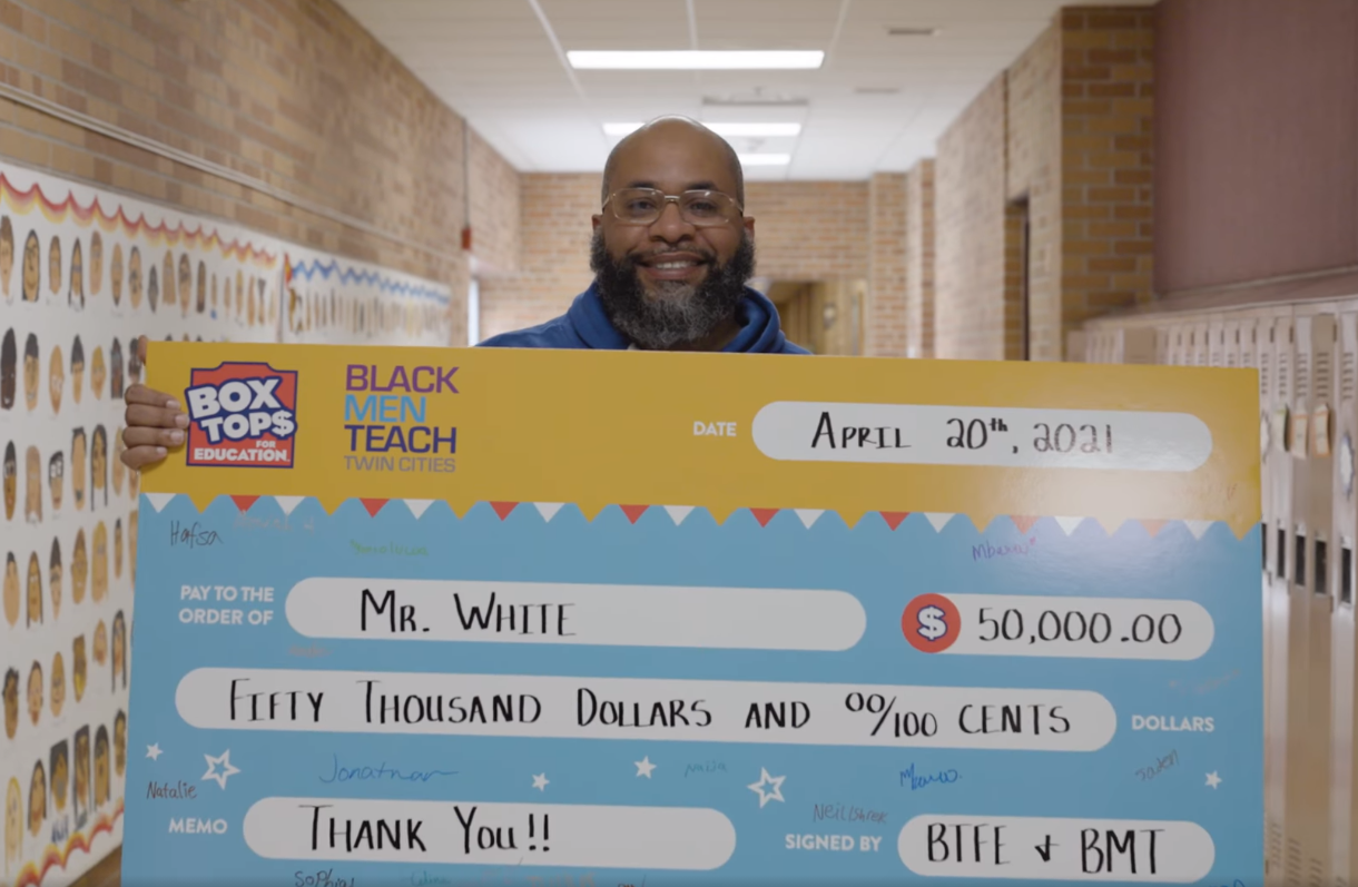 Brooklyn Park teacher surprised with $50K to pay off his student loans - Vimarsana News