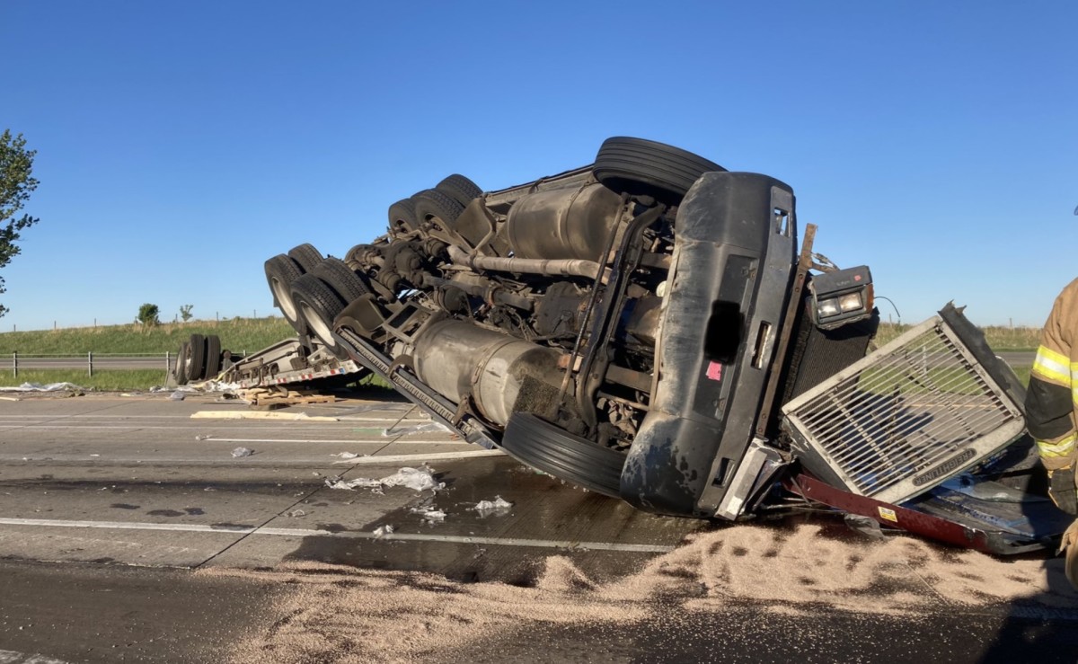 I 94 Closed Westbound After Semi Crashes Spills Its Load Bring Me The News