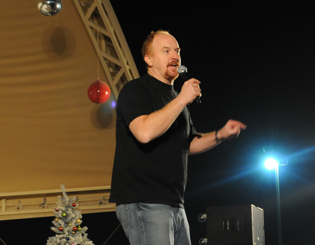 Louis C.K. tour will come to The Vic in December - Chicago Sun-Times