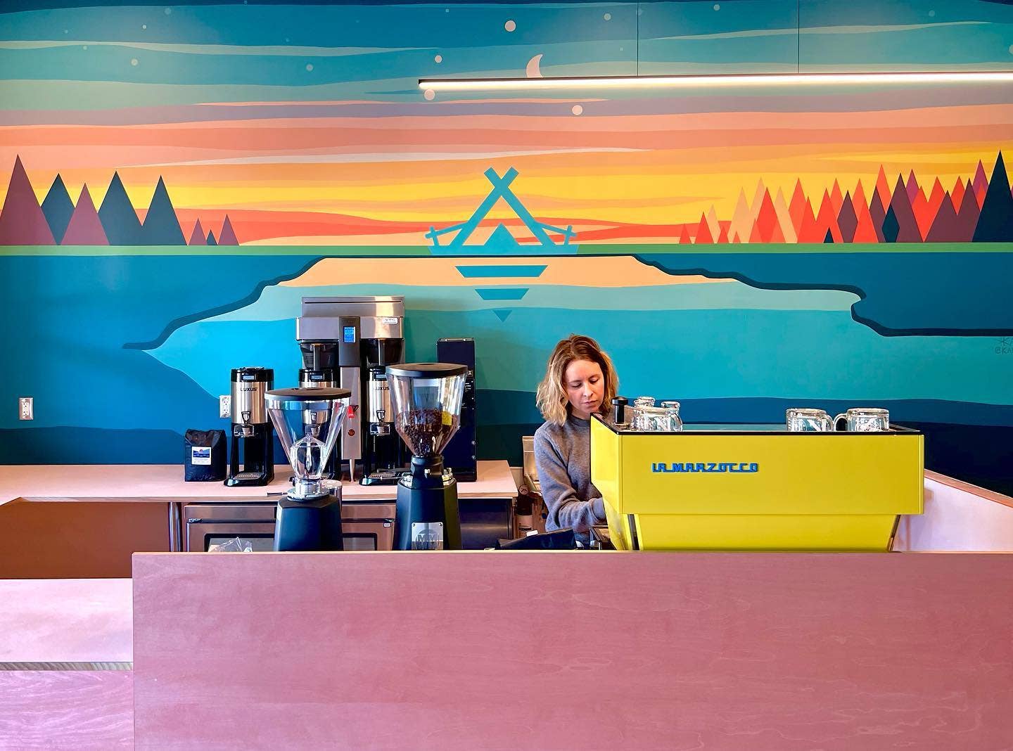 New coffee shop brings taste of the North Shore to Minnetonka - Vimarsana News