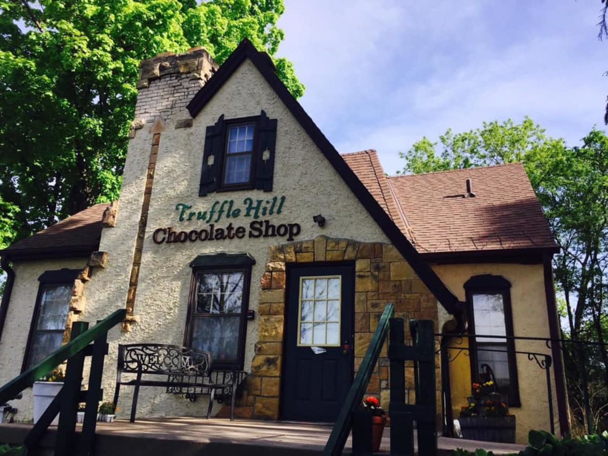 Excelsior chocolate shop ransacked by thieves to reopen Bring Me The News