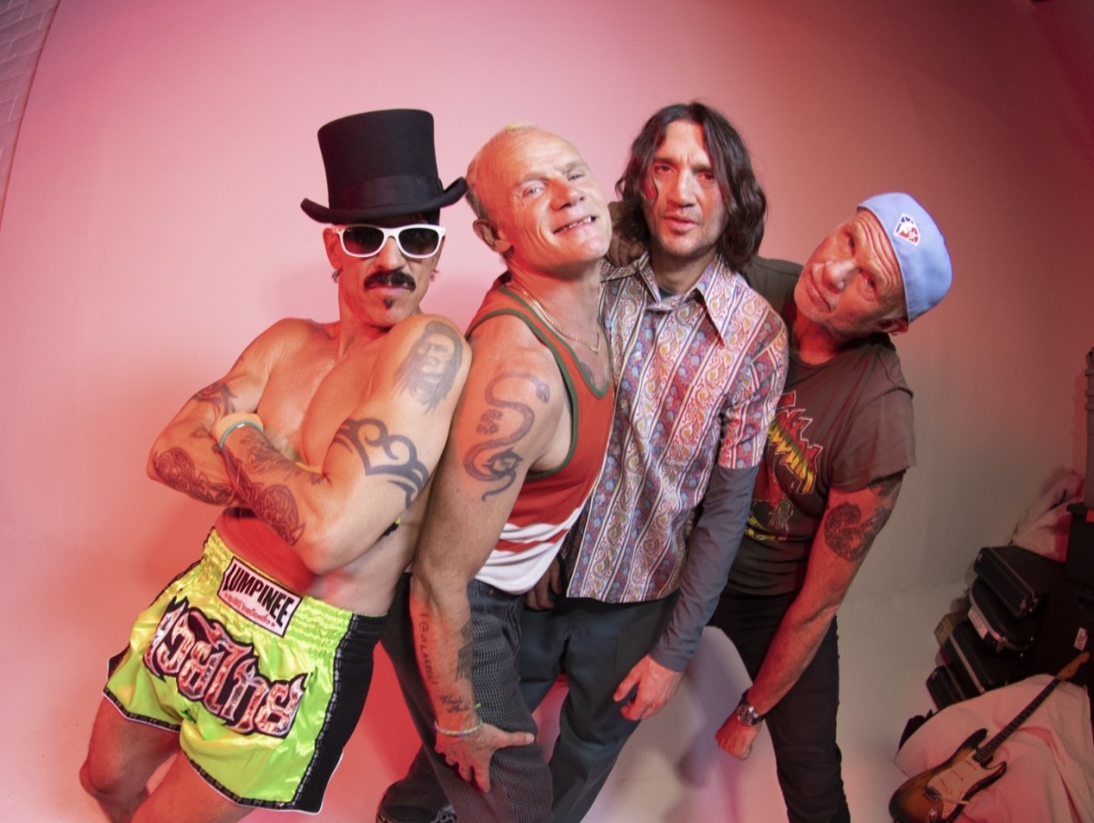 Red Hot Chili Peppers, The Strokes to play U.S. Bank Stadium in 2023 ...