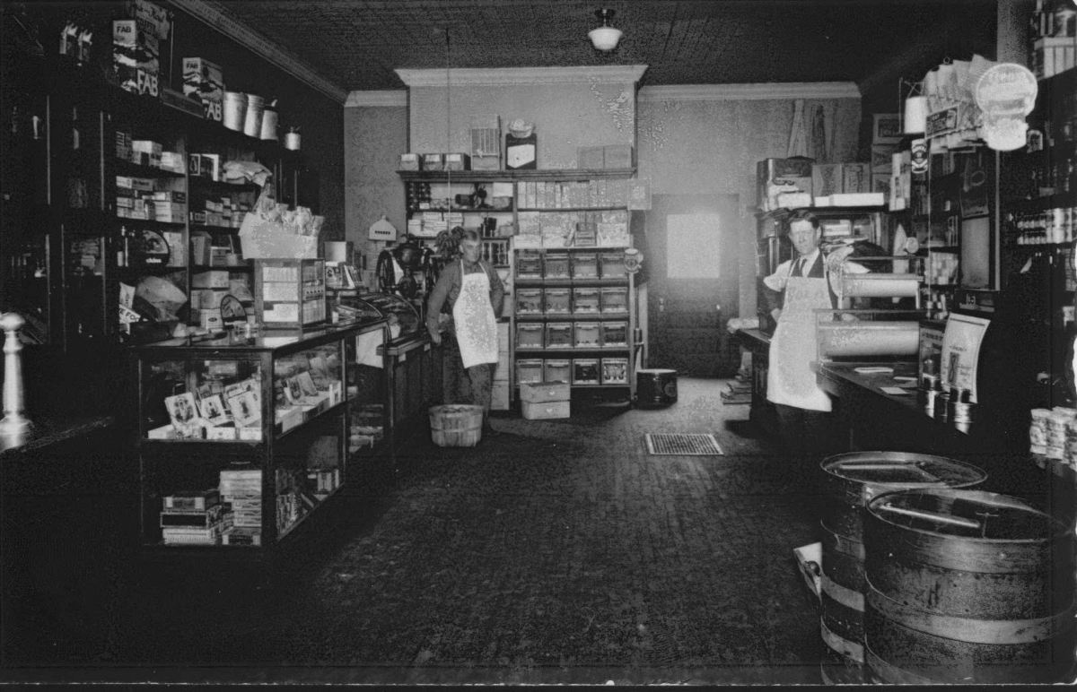 Familyowned Buchanan Grocery celebrates 100 years in Red Wing Bring