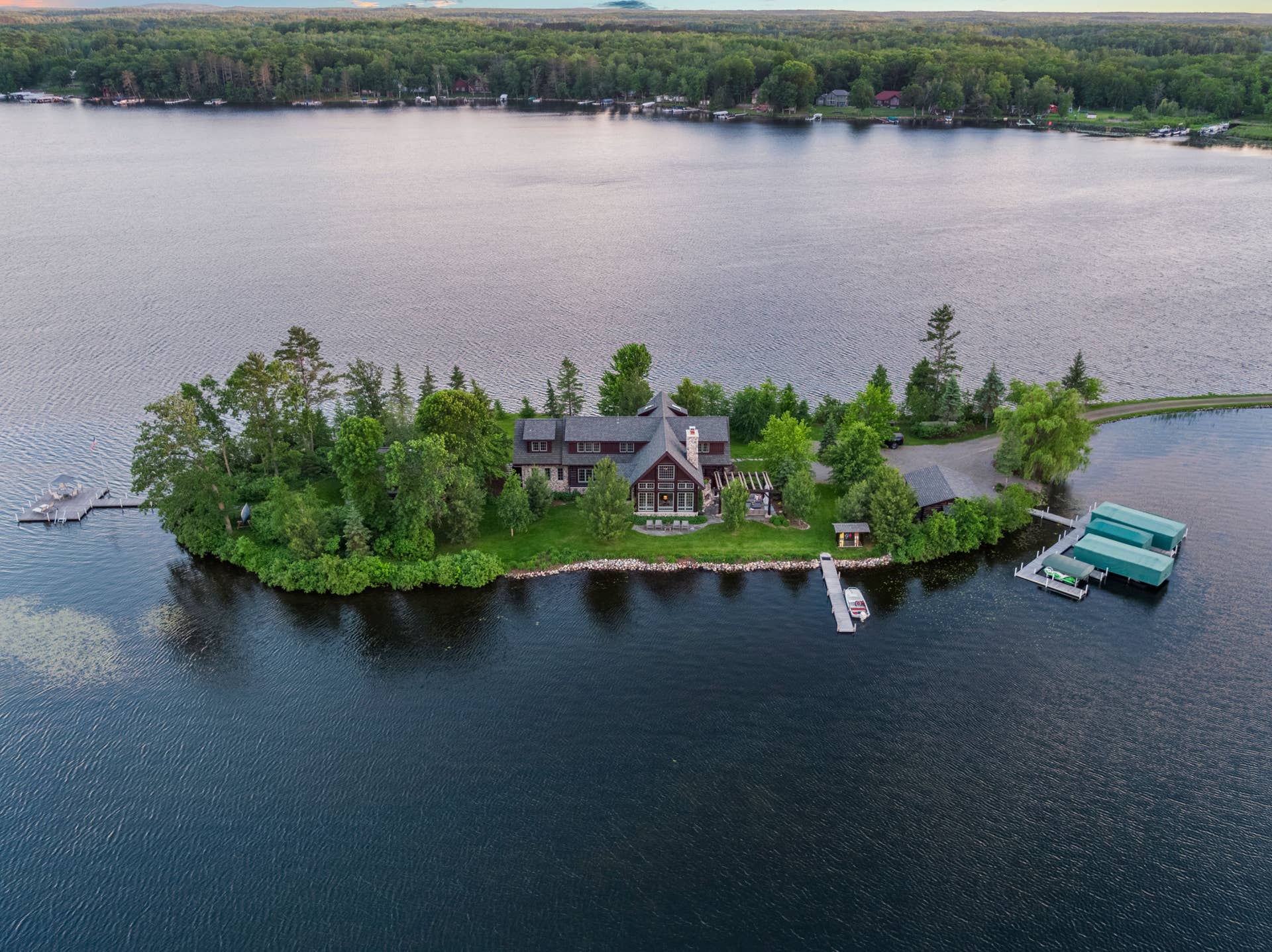 Gallery: Private peninsula home in Brainerd Lakes area on market for $4.2M - Vimarsana News