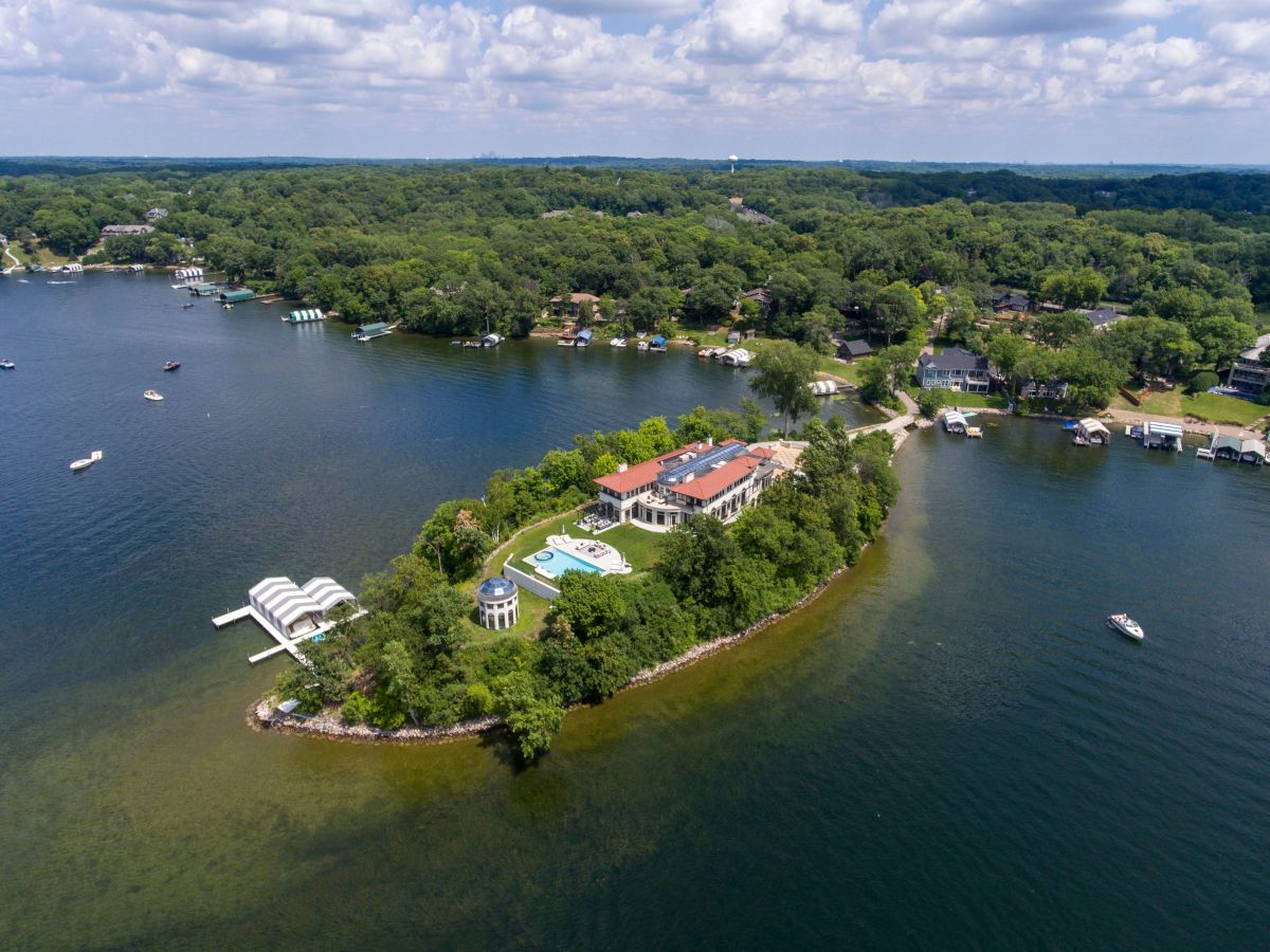 Gallery Lake island home hits the market for nearly 9M