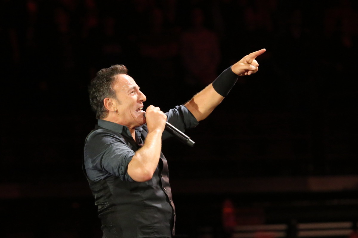 Bruce Springsteen bringing tour to Minnesota in 2023