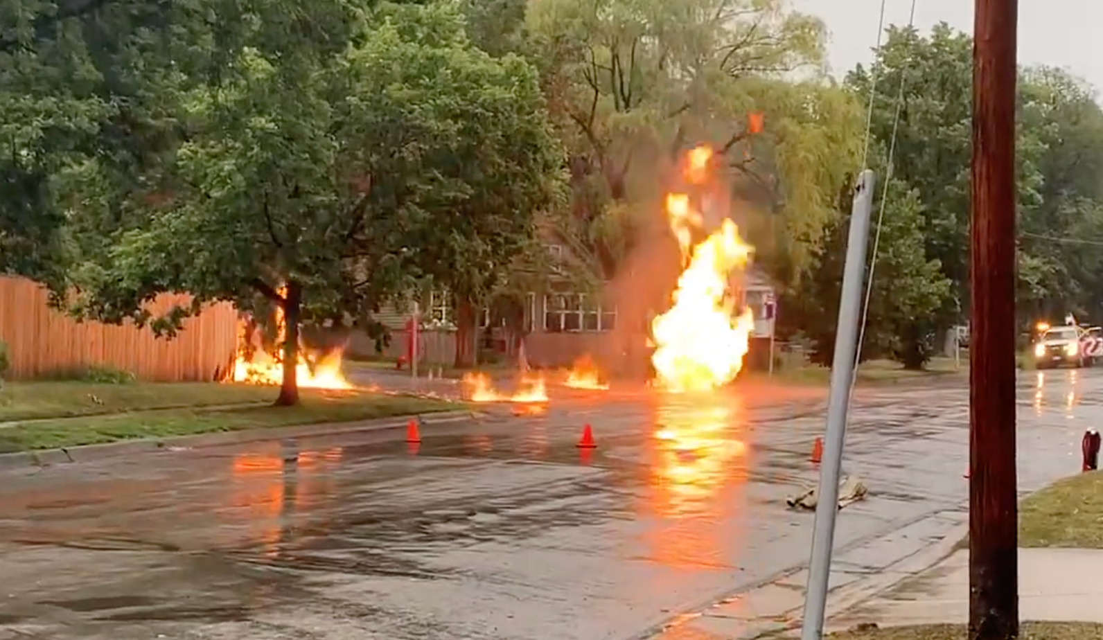 Suspected lightning strike causes gas fire in St. Paul street - Vimarsana News