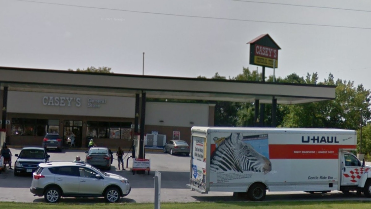 Abduction victim escapes to Casey's gas station, police chases follow