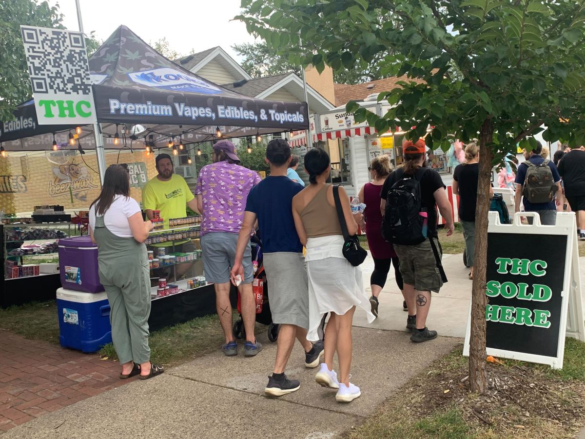 THC vendors keeping busy outside Minnesota State Fair Bring Me The News