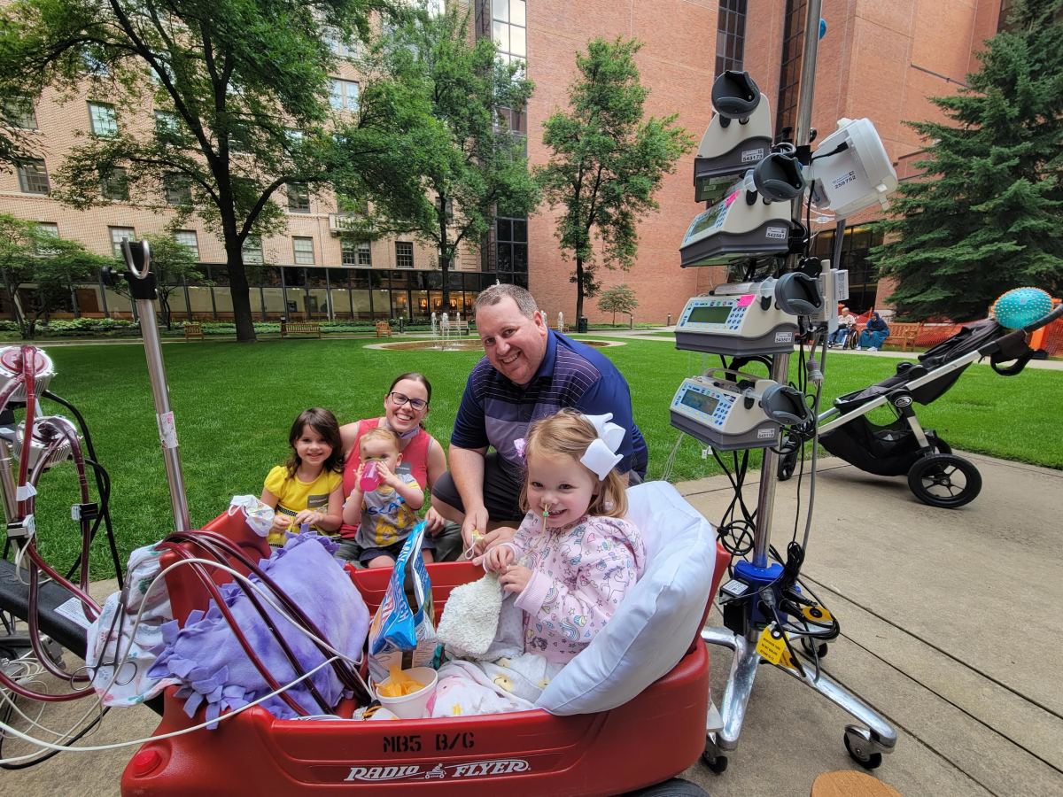 Bianca Gozola, who turns 4 on Oct. 20, with her parents and siblings in the days before her successful heart transplant at Mayo Clinic on Sept. 12. Bianca was diagnosed with restrictive cardiomyopathy in 2020.