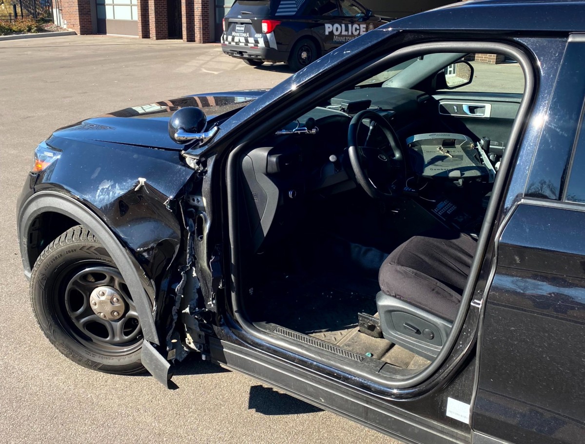 Watch Moment suspect smashes into police car Bring Me The