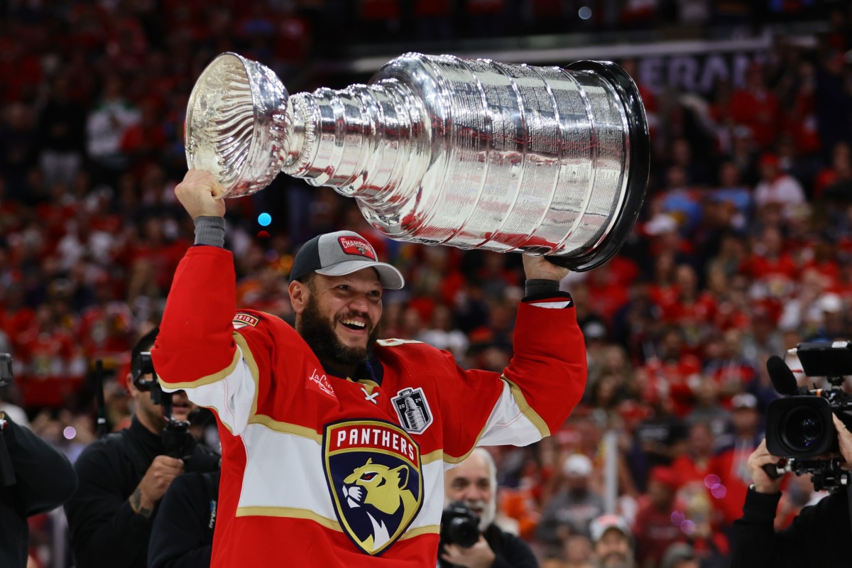 Kyle Okposo is bringing the Stanley Cup to Minnesota on Friday - Bring ...