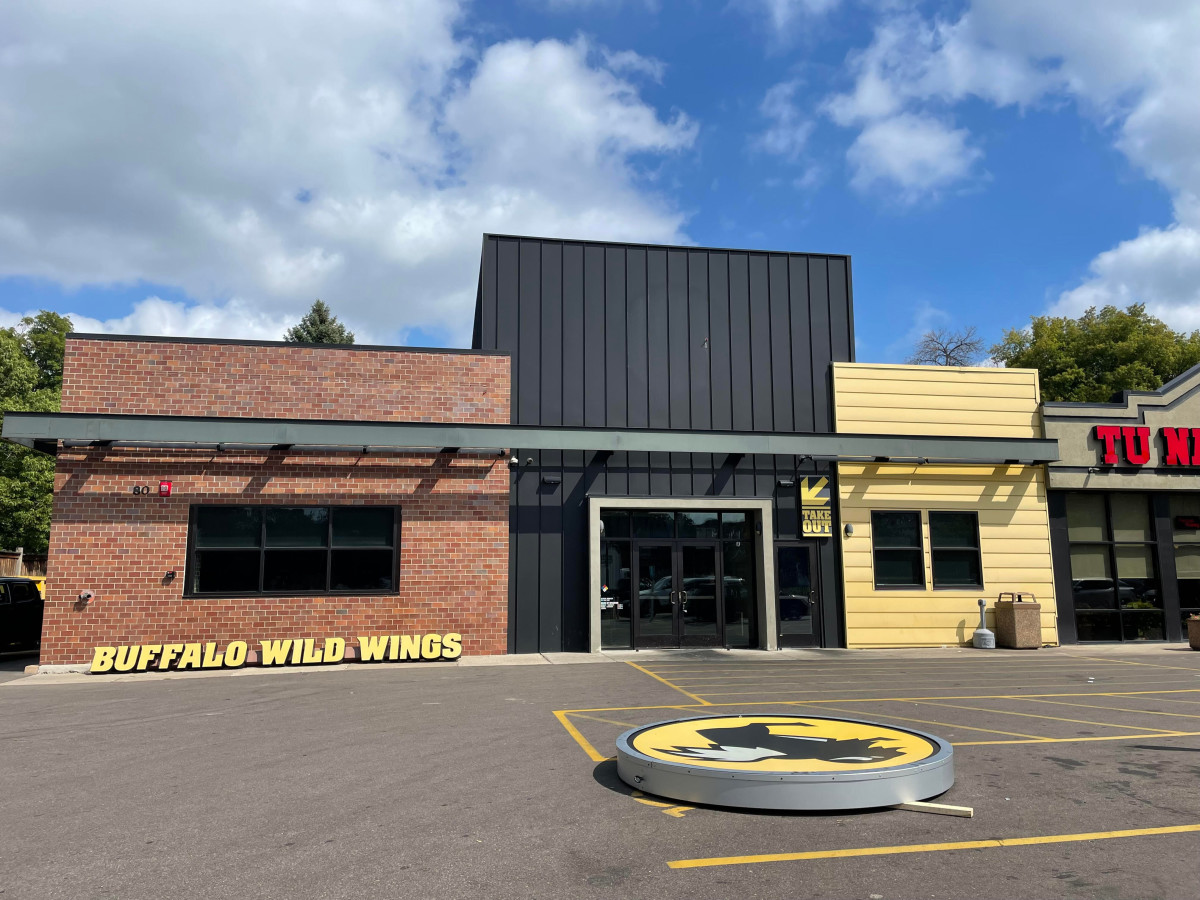 Buffalo Wild Wings in St. Paul appears to be closed - Bring Me The News