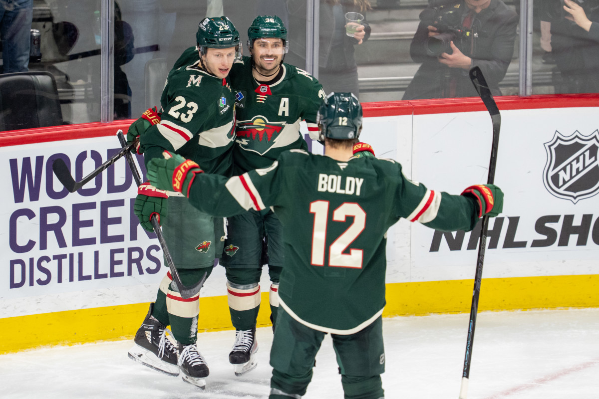 Marco Rossi delivers winner as Wild grab huge OT victory over