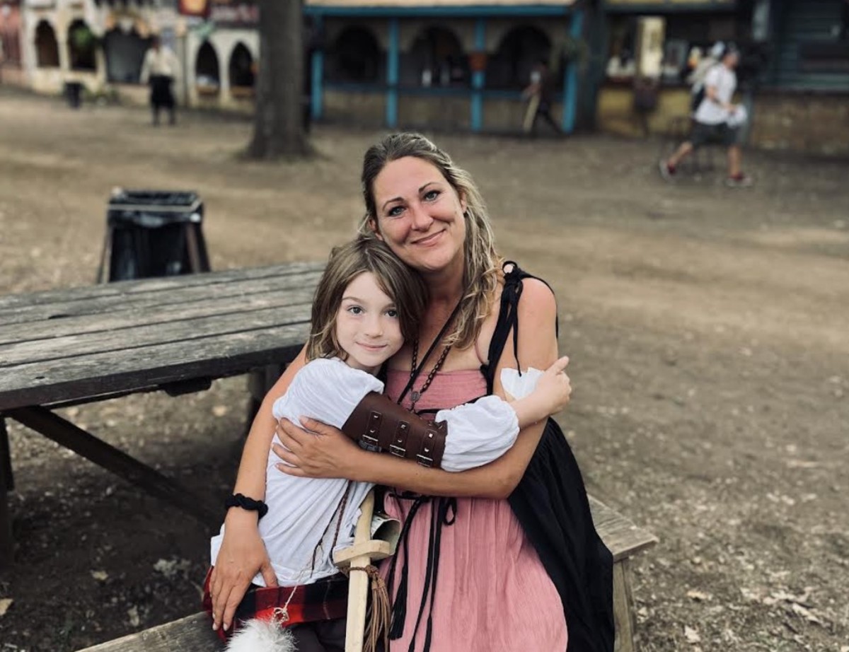 Tribute to beloved East Bethel woman who died on Delta flight from MSP to  London - Bring Me The News