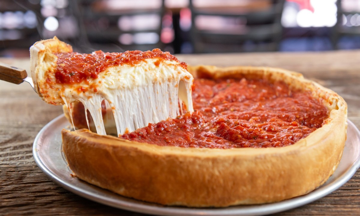 Find Giordanos Pizza Near Me Quickly & Easily