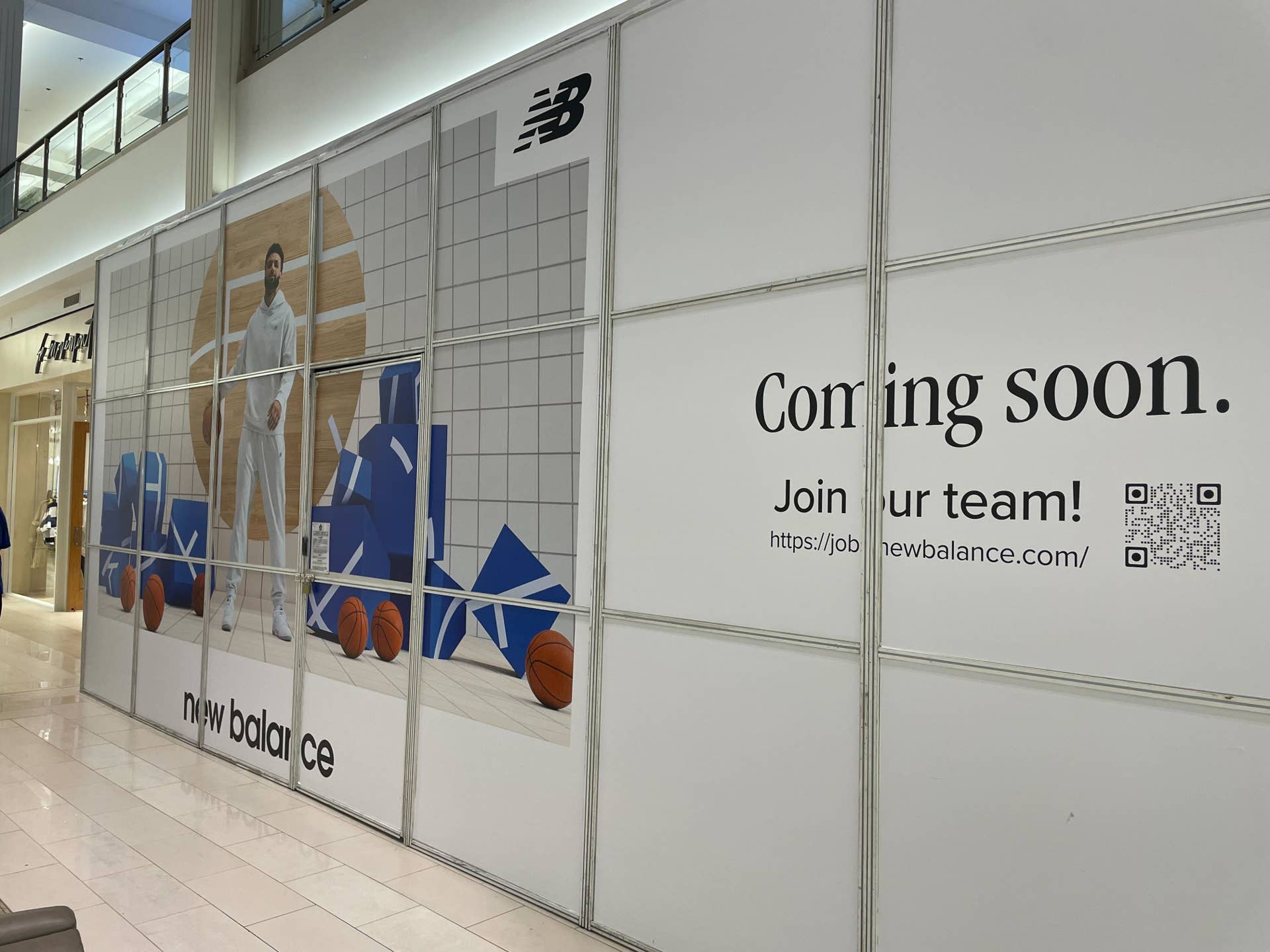 Moves at the Mall of America 3 new stores opening,
