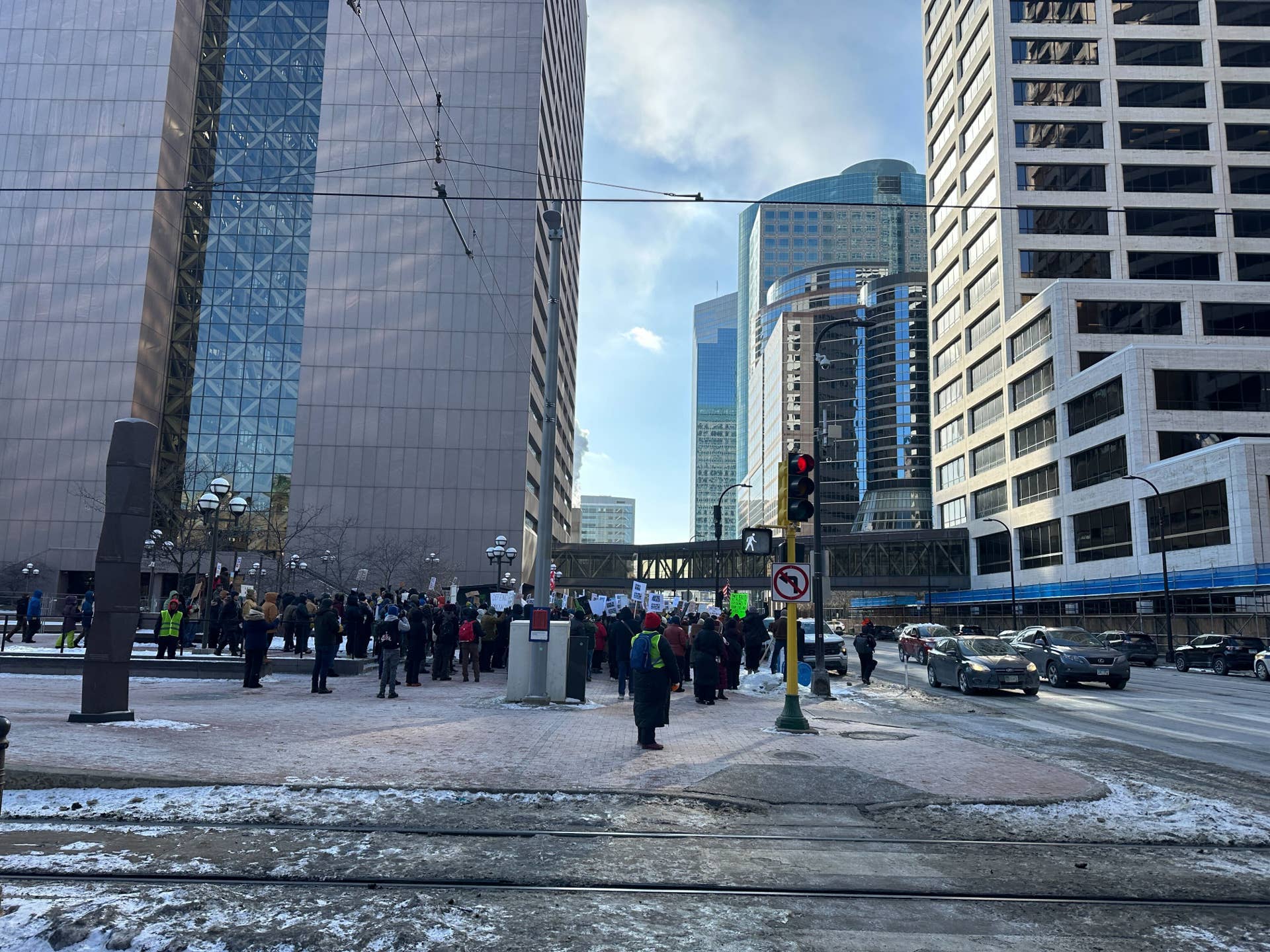 List of major ICE, protest updates in Minnesota on Sunday, Jan. 25 ...