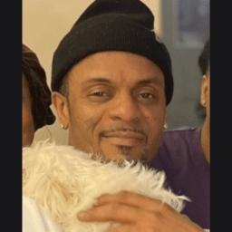 Tribute to 'family protector' slain in Minneapolis shooting