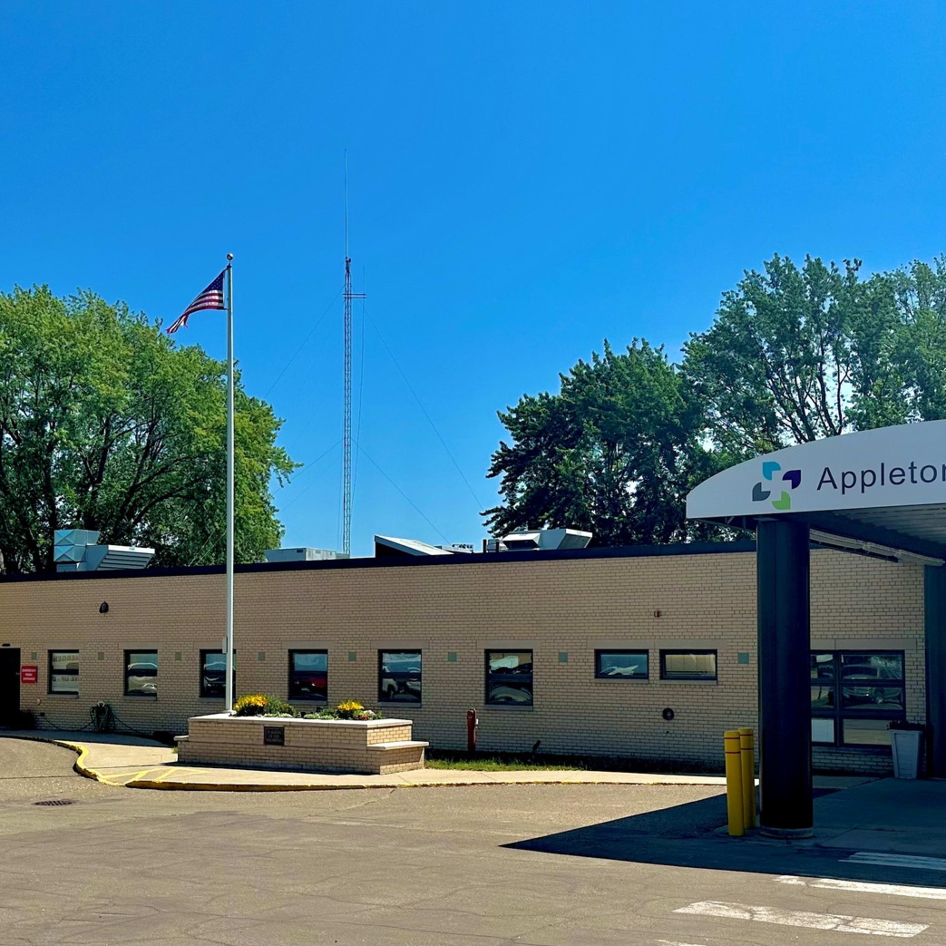 Two suspects arrested after 'ongoing threat' put Appleton on lockdown