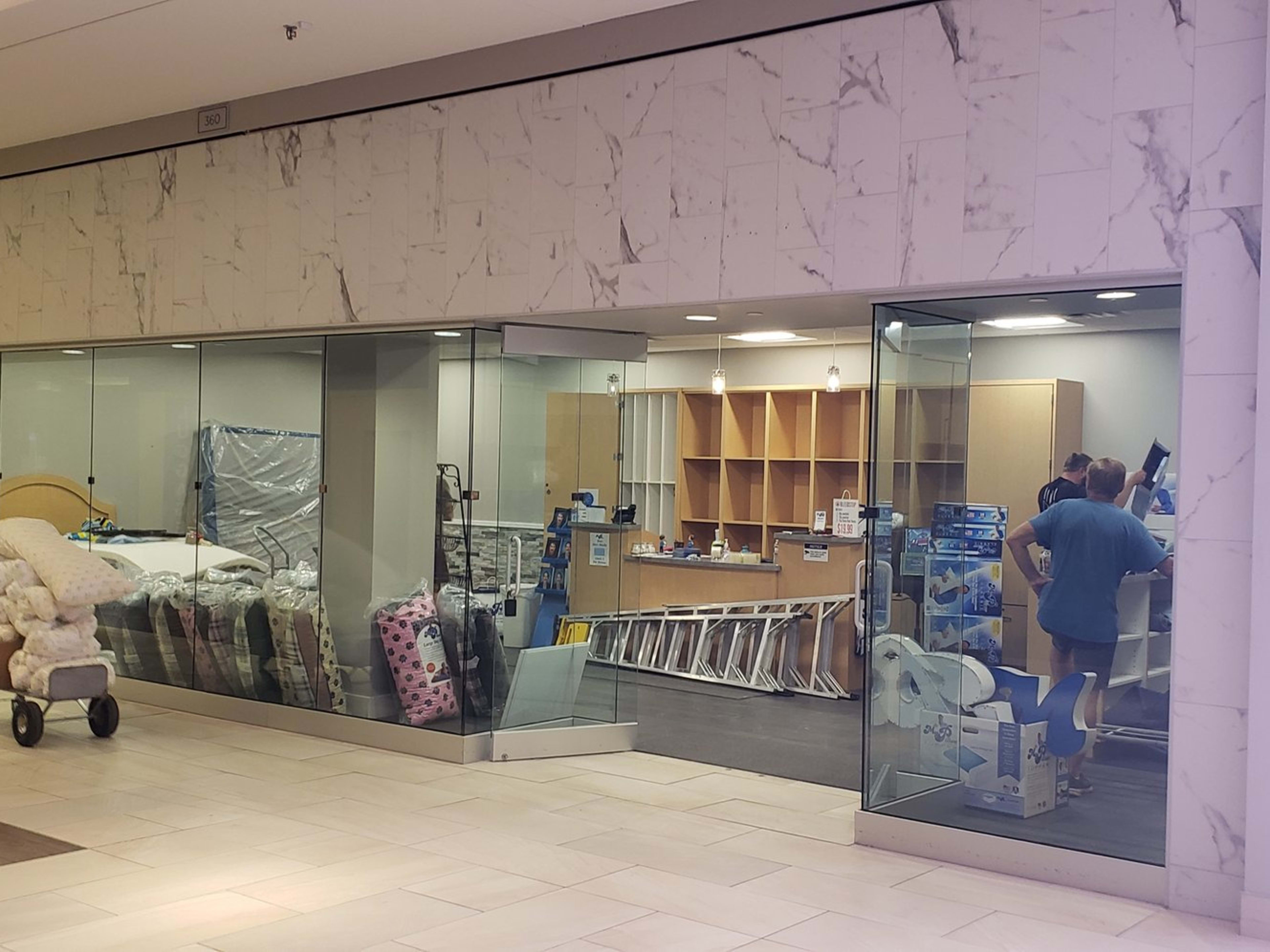 Twin Cities Store Closures - Bring Me The News