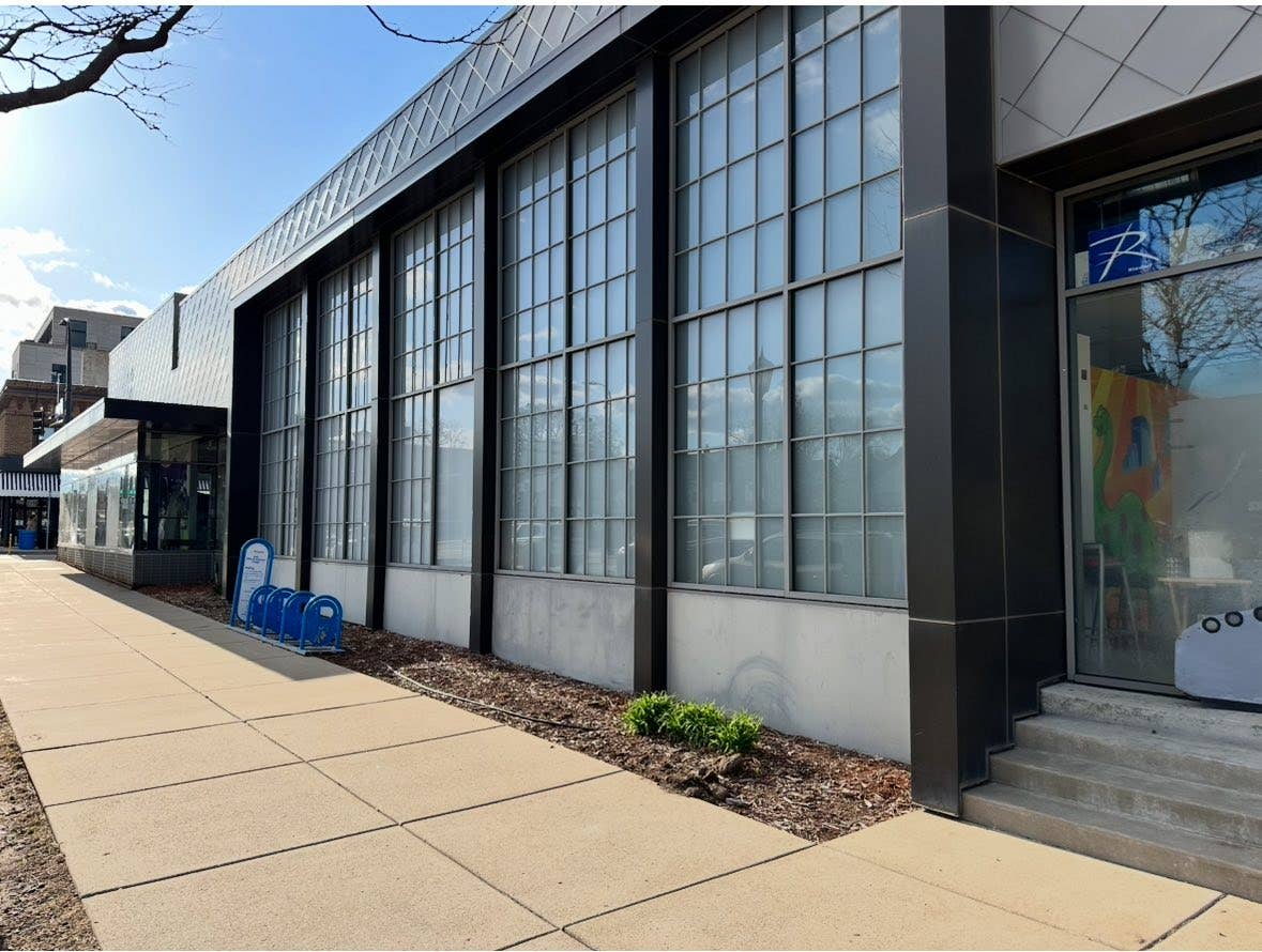 Uptown Minneapolis - Bring Me The News