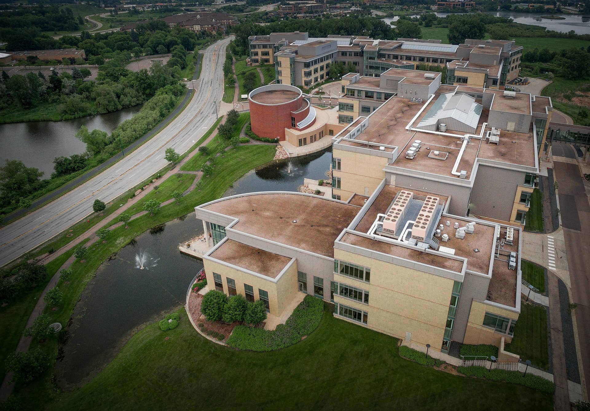 Optum Rialto Allina Health moving 2,000 staff to UnitedHealth-owned Optum - Bring Me ...